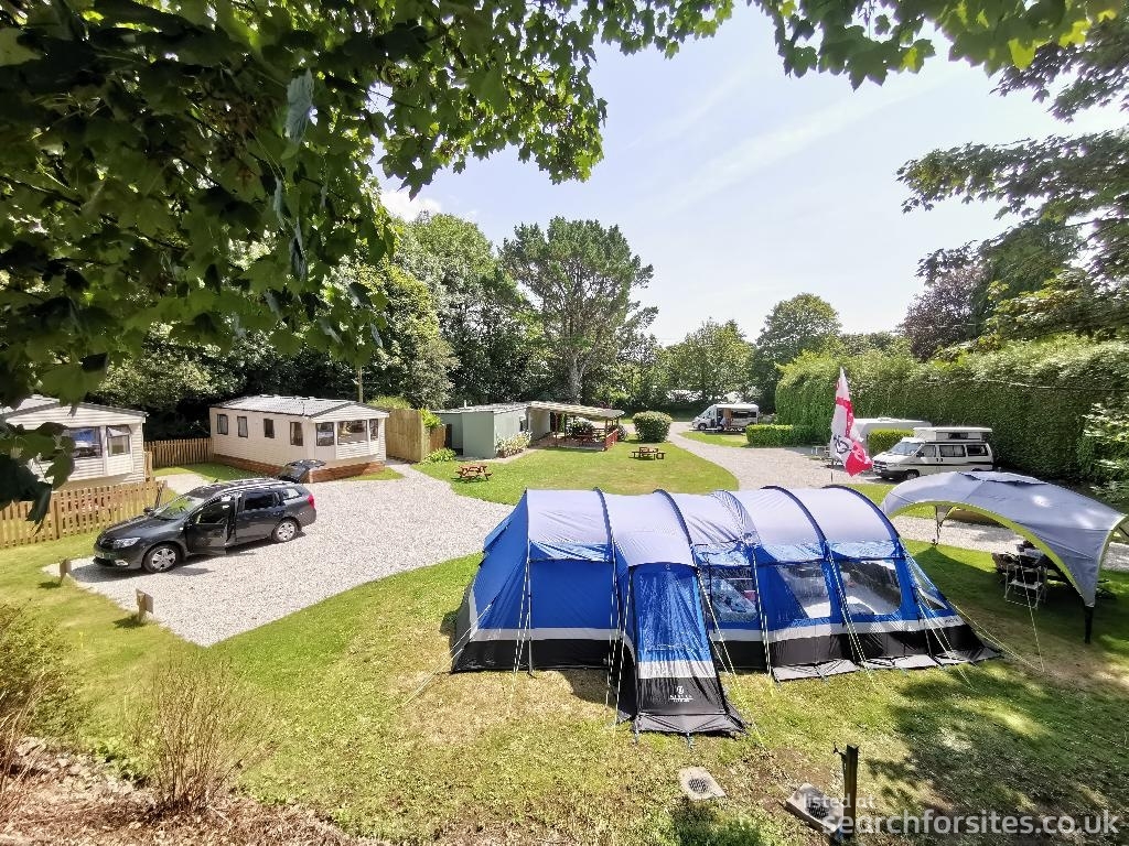 Poldown Caravan & Camping
