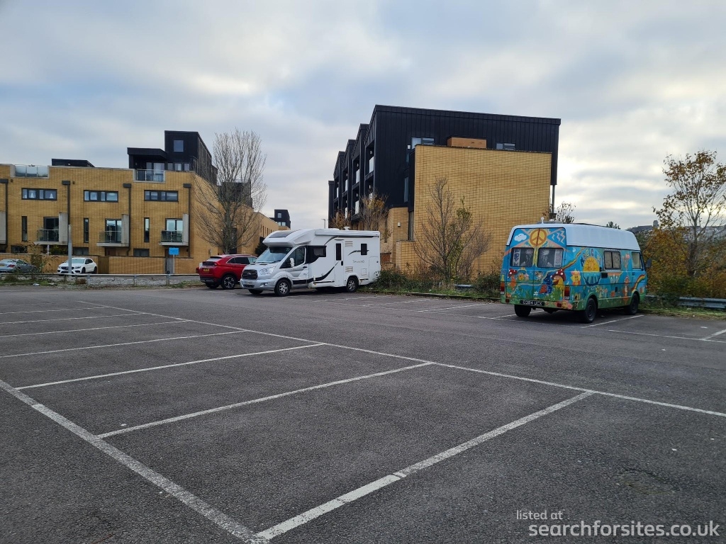 Book a parking spot in ParkBee Village Hotel Cardiff car park