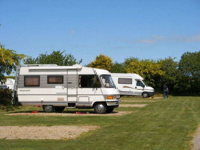 Brynawelon Caravan And Camping Park